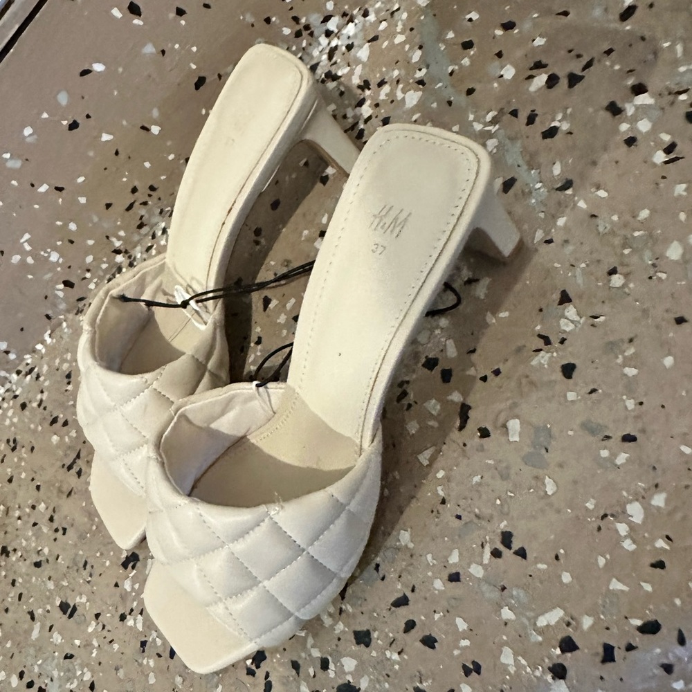 H&M open toe sandal mules